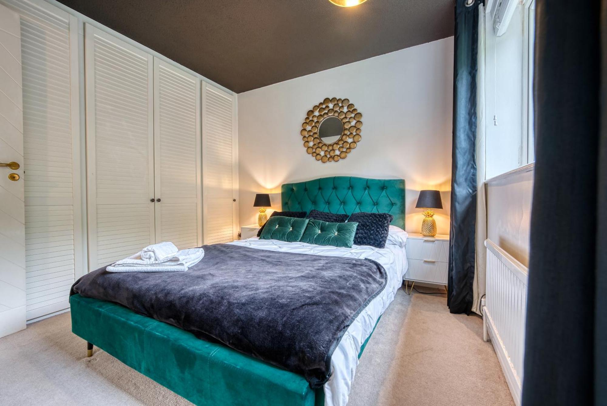 Capri 13 Sa - 3 Bed House, Close To Loughborough University & M1 Motorway, Free Wifi, Big Garden, Ample Parking- Ask For Contractor Rates! المظهر الخارجي الصورة