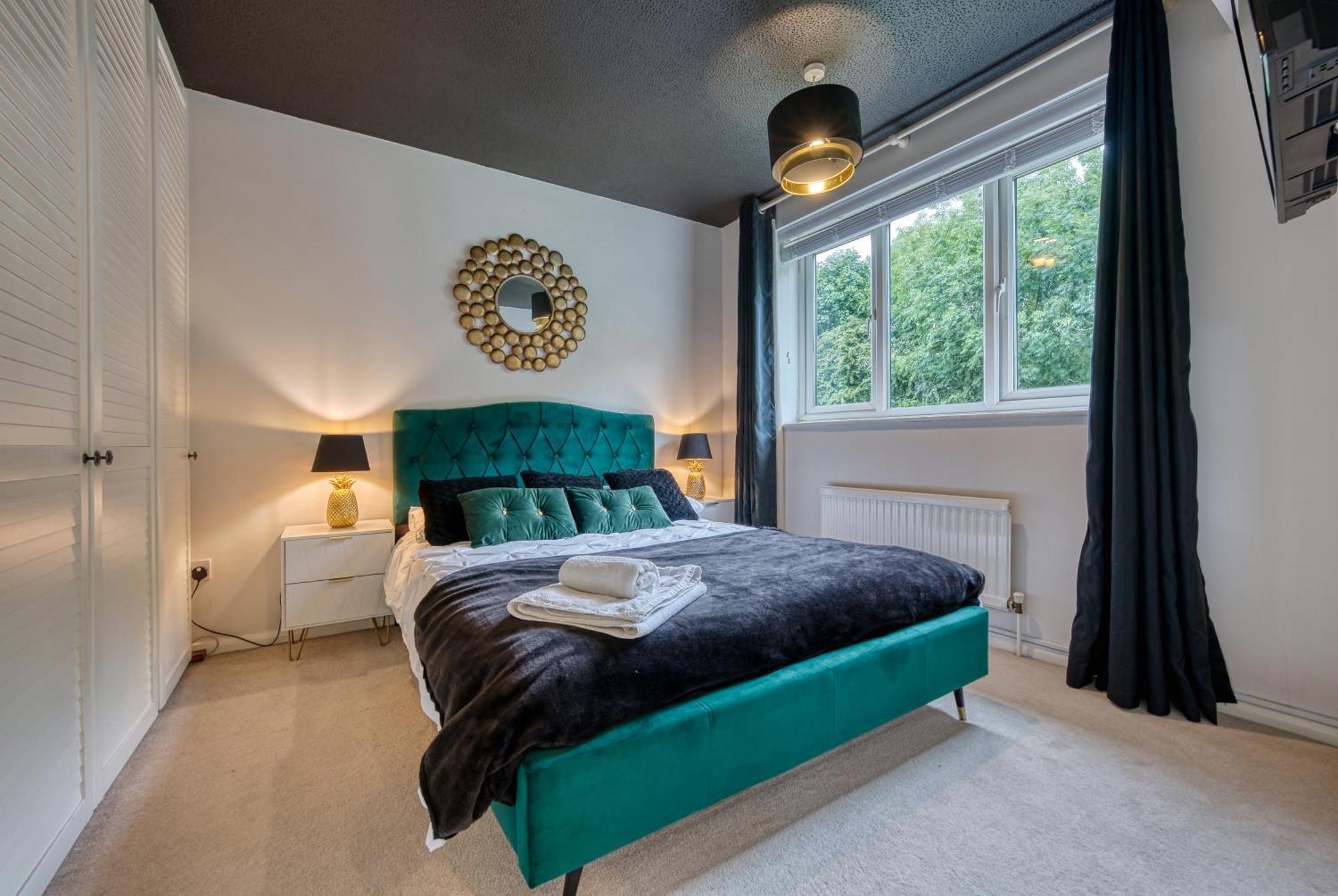 Capri 13 Sa - 3 Bed House, Close To Loughborough University & M1 Motorway, Free Wifi, Big Garden, Ample Parking- Ask For Contractor Rates! المظهر الخارجي الصورة